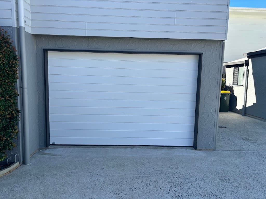 T3 Garage Doors