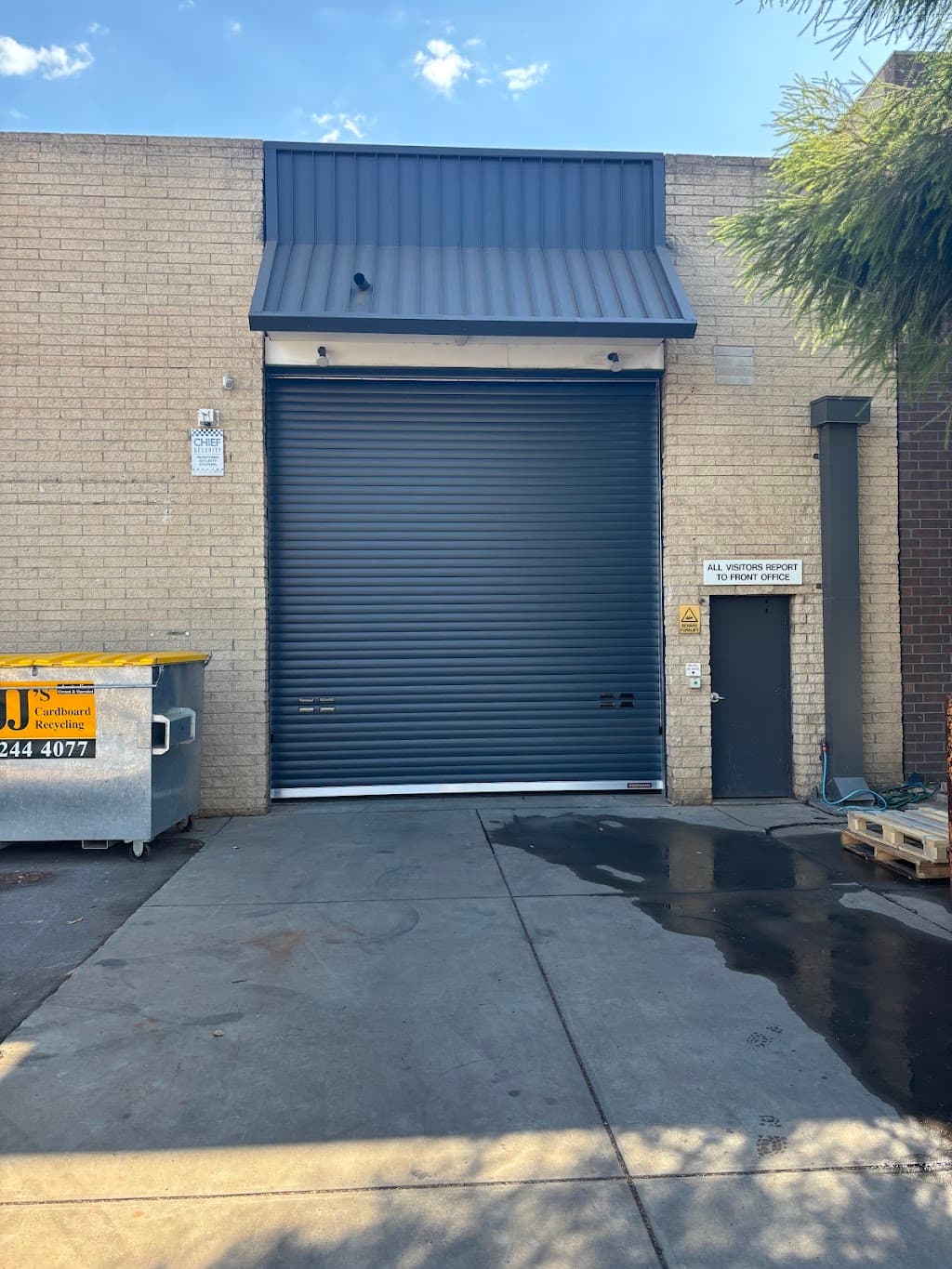 JMH Gates and Garage Doors