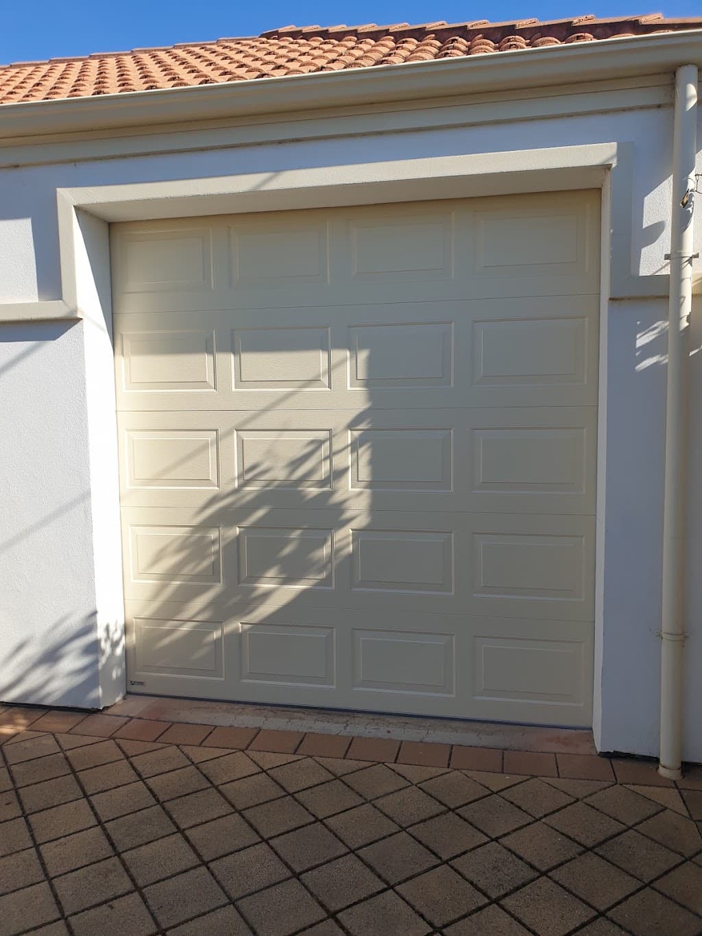 MJU Garage Doors