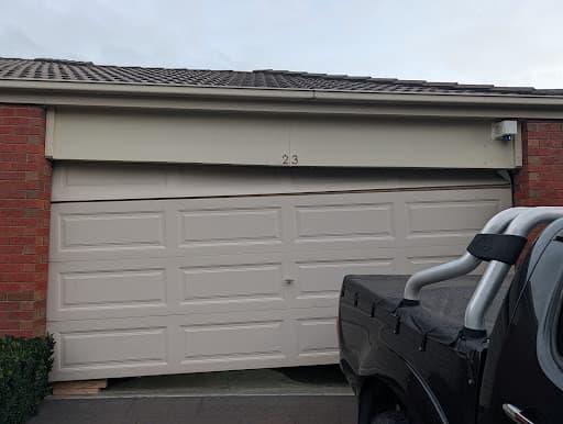 Express Garage Doors - Garage Door Repairs & Installation in Melbourne — Customer photo