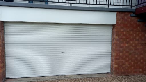 Doors 4 U Garage Doors — Customer photo