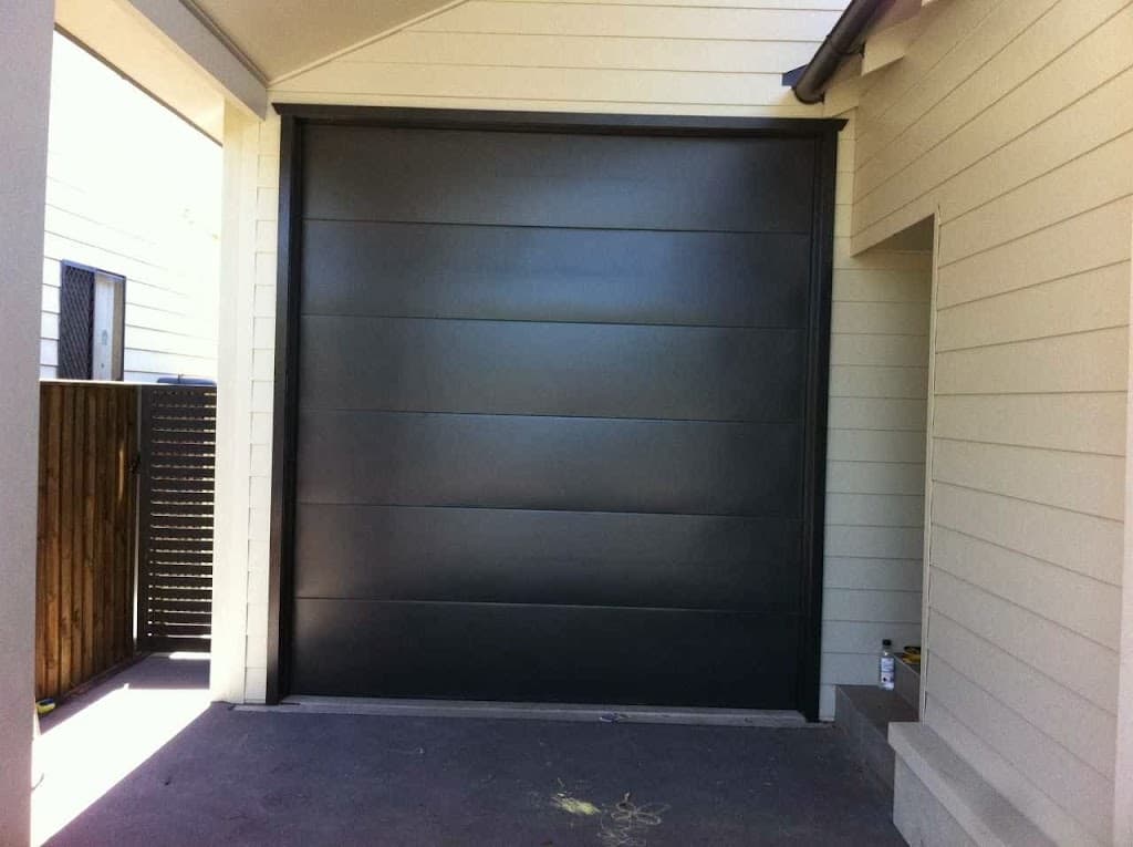 Doors 4 U Garage Doors