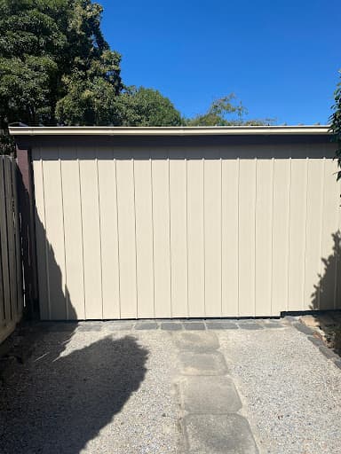 Eastern Garage Doors — Customer photo